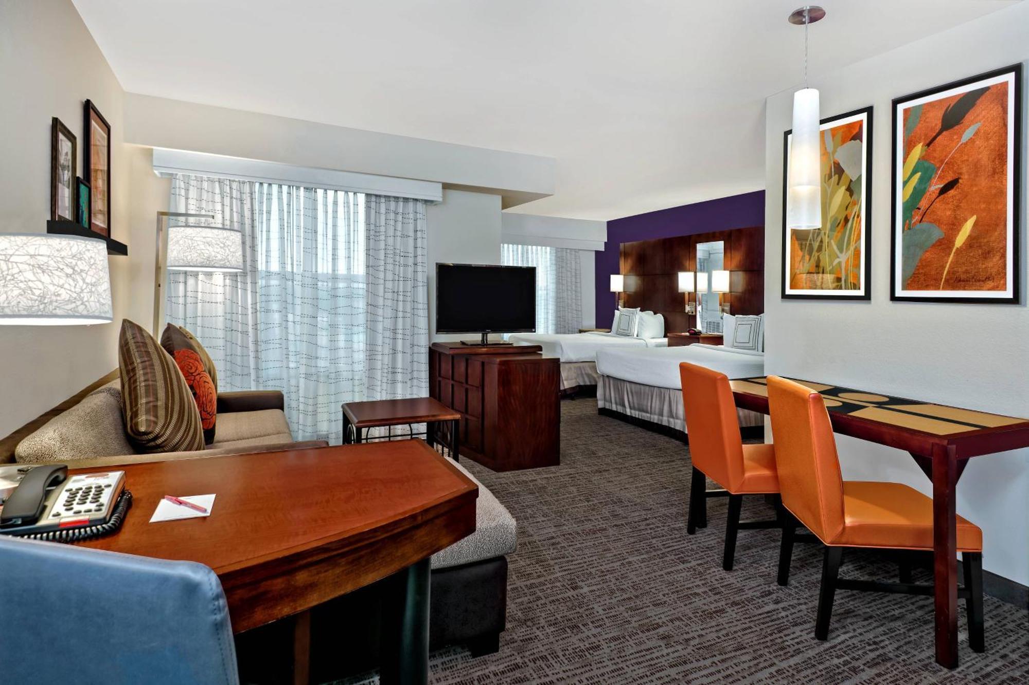 Residence Inn By Marriott San Antonio Seaworld / Lackland Екстериор снимка