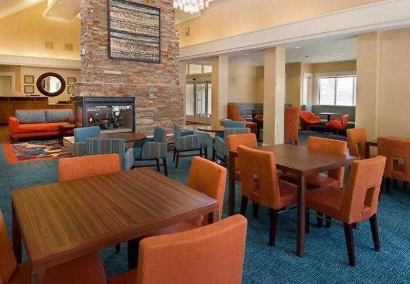 Residence Inn By Marriott San Antonio Seaworld / Lackland Екстериор снимка