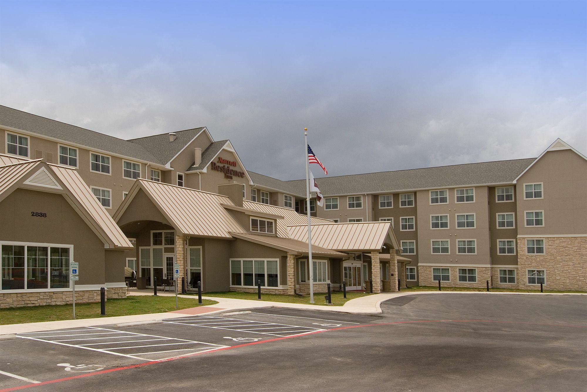 Residence Inn By Marriott San Antonio Seaworld / Lackland Екстериор снимка
